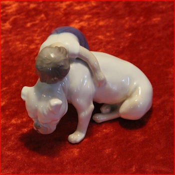 Porcelænsfigurer - Dreng med Bulldog 