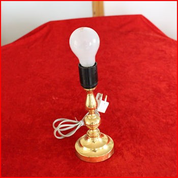 Bordlampe fra et loppemarked