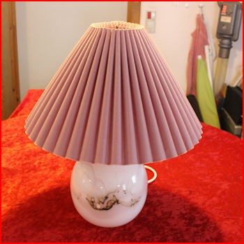 Bordlampe fra et loppemarked